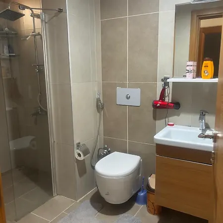 Charming 3-bedroom With Private Pool For Rent Lejlighed